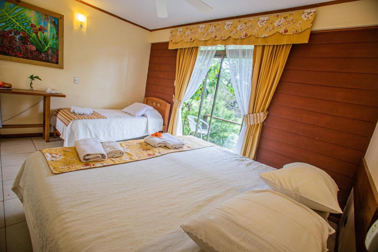Hostal Uruhao Hanga Roa Extérieur photo