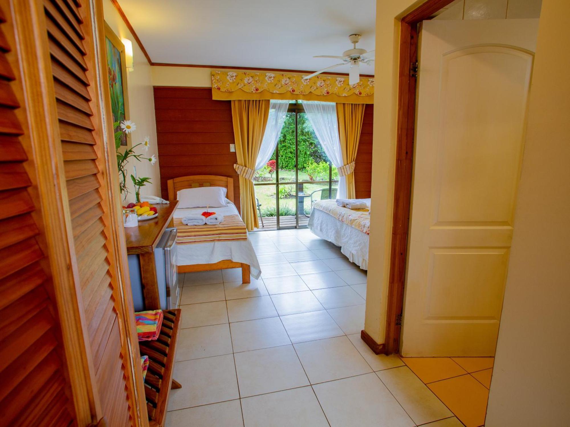 Hostal Uruhao Hanga Roa Extérieur photo